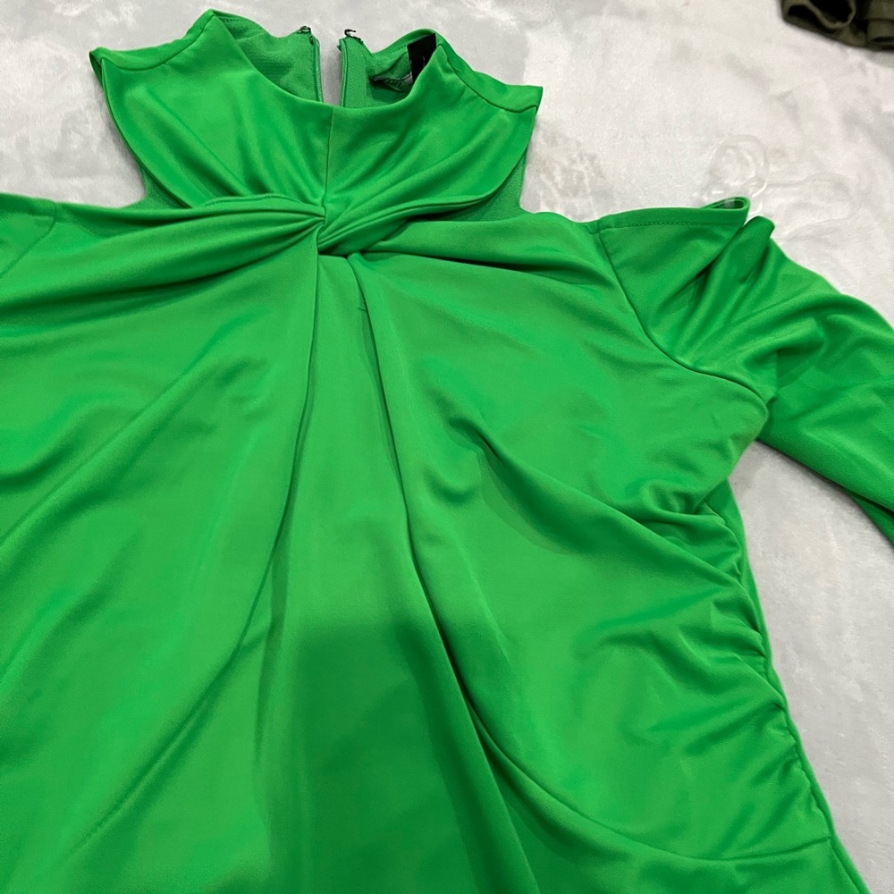 INC DRESS TOP - Picture 2 of 2